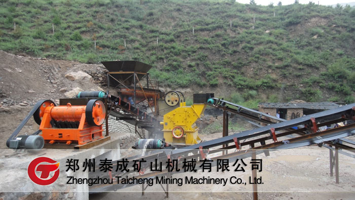 制砂生產(chǎn)線設(shè)備現(xiàn)場(chǎng)